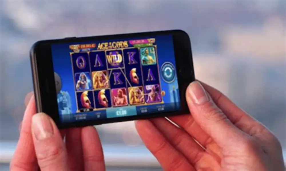 Online gambling on smartphone